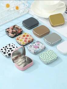 1pc Vintage Metal Tin Box, Retro Hinge Mini Box, Small Candy Box, Portable Tin Can, Outdoor Travel Supplies, Home Organization - Multicolor - View 1