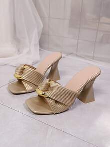 女士时尚优雅高跟鞋，派对风搭扣高跟凉鞋，适合夏季穿着 - 金色 - 查看 6