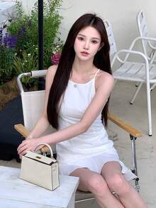 [Y6Y] 女士性感休闲白色A字吊带连衣裙，细肩带，喇叭下摆，适合春季穿着 - 米色 - 查看 8