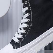 ET451-X005 黑色底花卉图案高帮鞋 | 刺绣牡丹花设计，中国风满版印花，吸睛日常穿搭 - ET451HEI - 查看 5