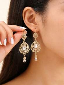 一对复古宫廷风耳环，沙特阿拉伯新娘时尚耳环，适合婚礼、派对、节日礼物和情人节配饰。 - 彩色 - 查看 6