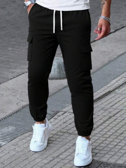 加大码男士休闲工装慢跑裤，带口袋和抽绳腰带，适合户外活动和日常穿着。