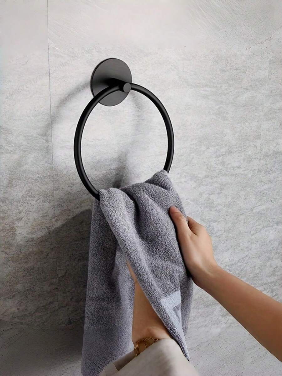 1pc Stainless Steel Towel Ring, No Need To Rinse, Black Bathroom Towel Rack, Hanging Ring