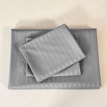 一套四件套缎面条纹床上用品，现代简约风格，聚酯纤维材质，包含1张床单、2个枕套、1个床笠（不含枕芯和被芯），亲肤柔软，适用于酒店、家庭、旅馆、卧室。 - 淺灰色 - 查看 11
