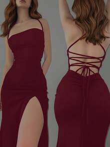 Đầm trơn màu trơn gợi cảm, kiểu dáng chéo, hở lưng, xẻ cao, thích hợp cho các bữa tiệc mùa hè. - Màu Đỏ Sâu - Xem 3