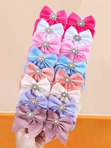 Set de 24 pinzas para el cabello con lazo y strass en forma de estrella, en colores surtidos (rosa, rojo, gris, negro) - Adecuado para niñas y mujeres, apto para la escuela, fiestas o uso diario. El diseño resistente de perlas y lazos agrega encanto a las coletas, trenzas y peinados semi-recogidos. Surtido de colores aleatorios, esencial para un look dulce y femenino, accesorios para el cabello