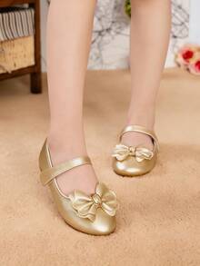 优雅蝴蝶结玛丽珍平底鞋，适合女孩在秋冬季节的派对和各种场合搭配连衣裙。 - 金色 - 查看 3