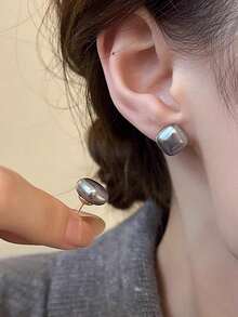 1 Pair Minimalist Geometric Square Pearl Stud Earrings For Women, Elegant Luxury Vibe, Versatile Daily Wear, Delicate Unique Earrings - Pearl - View 9