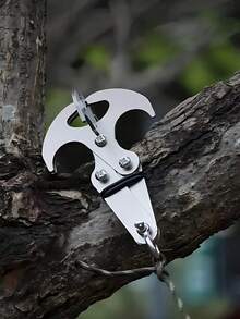 2pcs/Set Versatile Stainless Steel Folding Hanging Hook, 4-Claw Design, Durable For Hiking, Camping To Hang Backpack, Tent, Clothes, Ropes And Survival Gear