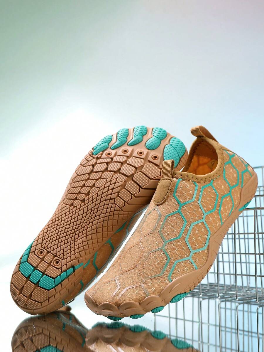 1 Pair Women's Plaid Pattern Water Shoes, Non-Slip Breathable Quick-Dry, Summer Beach Barefoot Shoes For Swimming, Water Aerobics, Beach Vacation, Hiking, Yoga, Running, Cross-Training - Khaki - View 1