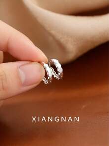 1pair Fashion Sterling Silver Geometric Design Hoop Earrings For Women For Daily Decoration - Silver - View 4