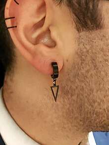 1PC Punk Stainless Steel Earring Hip-Hop Fashion Star Cross Triangle Pendant Dangle Ear Clip Ear Cuffs Non Piercing Earrings Fake Earrings For Men Women Without Hole Jewelry New Year Gifts