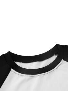Áo thun nữ tay raglan rộng rãi, thoải mái, phối màu đen trắng tương phản, in chữ, thích hợp mặc hàng ngày, phong cách đường phố, mùa xuân/hè. - Trắng và đen - Xem 5