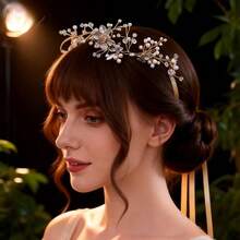 1pc Handmade White Flower Headpiece, Vintage Fashion Faux Pearl Bridal Headband, Hairclip-Free Retro Accessory For Travel, Photography, Elegant Occasions, Suitable For Wedding, French Style, Faux Pearl Graceful Hair Decor, Shiny Zinc Alloy For Proposal Valentine's Day Accessories - A - View 1