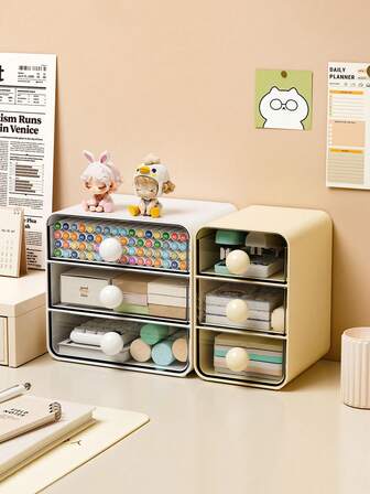 1 st förvaringslåda i skrivbordsstil, 3-lagers tjock transparent plastförvaringslåda för flera ändamål, lämplig för att organisera kosmetika och kontorsmaterial, kan placeras på sminkbordet eller skrivbordet. Perfekt för förvaring av skolmaterial, även en utmärkt födelsedags- eller julklapp till familj och vänner, perfekt lösning för hemorganisering.