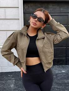 Women's Fitted Zip-Up Stand Collar Short Jacket, Sports Yoga Outerwear With Pockets, Casual Everyday Wear - Army Green - View 5