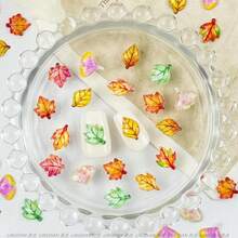 100Pcs Than1ks 1giving Nail Charms Colorful Ombre Maple Leaves Nail Art Charms 3D Flat Fall Ginkgo Leaves Nail Art Rhinestones Winter Autumn Nail Rhinestone Diamonds For Manicure DIY Solon,Red - 紅色的 - 查看 5