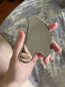 1/2pcs Stainless Steel Heart-Shaped Gua Sha Tool, Suitable For Facial Massage, Portable Muscle Relaxation Massage Board, Stainless Steel Facial Gua Sha Tool - Facial Massage Tool - Smooth And Sturdy Metal Gua Sha Tool, For Face And Body, Reduces Swelling - Gua Sha Massage Tool, Heart-Shaped Design, Silver Color, Stainless Steel Facial Gua Sha Tool, For Facial Metal Gua Sha, Tightens Skin, Full-Body, Eye, And Neck Massager. - 彩色 - 查看 2