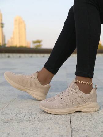 Zapatos de caminar con malla transpirable y cordones para mujer, zapatillas cómodas y elegantes para actividades al aire libre, que aumentan la altura y son versátiles