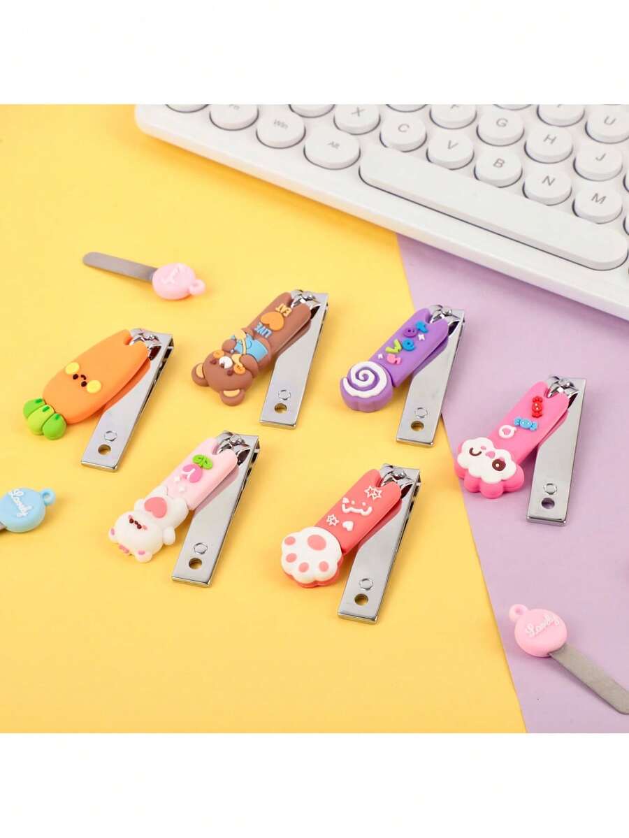 Adorable Cartoon Animal-Shaped Nail Clippers And Nail File Set, Macaron Colour Palette, PVC Cartoon Designs, A Seasonal Nail Care Gift Box Suitable For Everyday Use.