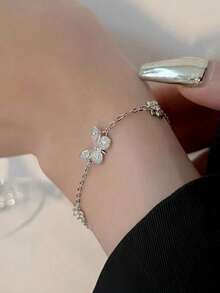 Niche Design Butterfly Luminous Sterling Silver Necklace Women's Light Luxury Style Zirconia Clavicle Chain Ins Style Pendant Valentine's Day Gift - Luminous Butterfly Bracelet - View 6