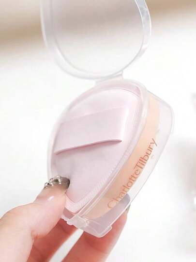 Charlotte Tilbury Heart Shaped Makeup Sponge, Fluffy, Powder Puff, Foundation Sponge, Soft Blending, Makeup Tool, Powder Puff, Heart Shaped, Soft Sponge, Foundation Makeup Blender, Non-Absorbing, Makeup Tool, Made Of Polyurethane