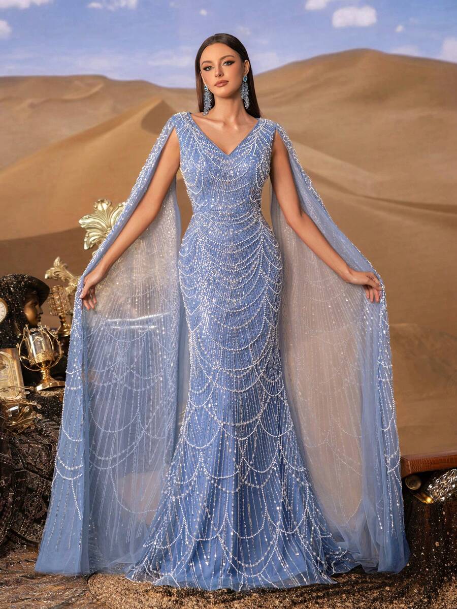 Faeriesty 女士串珠短袖鱼尾连衣裙，采用透视网纱、精致刺绣和V领设计，适合晚宴、婚礼、正式奢华活动和红毯场合。 - 霧霾藍 - 查看 1