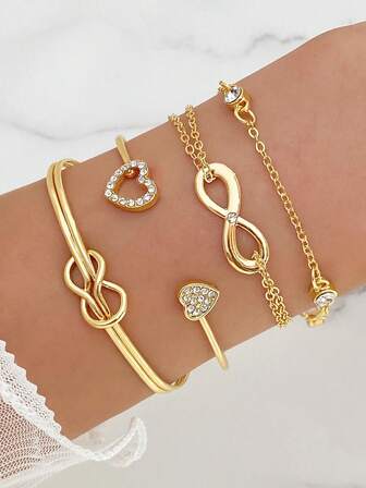 4 piezas Conjunto de pulsera y brazalete de metal con perlas falsas y cadena con mariposa y corazón de cristal, diseño minimalista elegante de alta gama, Invierno 2025