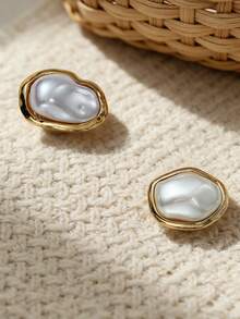 1pc Fashion Alien Faux Pearl Cufflink Set, Women's Brooch Button Suit, Elegant High-End Clothing Brooch, Tie Clip, Suitable For Daily Wear, Friend Gift, Lover Gift, Family Gift - Gold - View 7