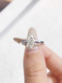 1pc 1-2 Carat Elegant 6-Prong Moissanite Solitaire Engagement Ring, S925 Sterling Silver Luxury Wedding/Proposal/Anniversary Ring, Women's Jewelry Gift, Christmas Gift - Silver - View 5