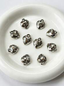 2/6/20pcs Fashionable Minimalist Leopard Print Heart Shaped DIY Pendant, Suitable For Making Women's Earrings, Necklaces, Phone Chains, Bag Charms, Chains, Suitable For Making Valentine's Day Gifts, Holiday Gifts, Gold Leopard Print Heart Pendant, Silver Leopard Print Heart Pendant, Suitable For DIY Jewelry Accessories, Halloween, Christmas - Leopard - View 9