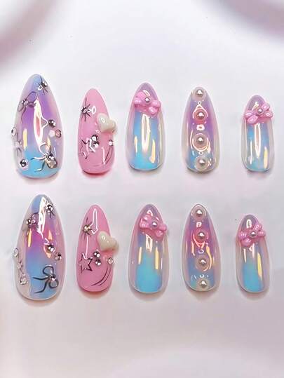 Y2K 心形亚克力美甲贴片 10 片装，全息中号杏仁形，按压式美甲贴片。3D DIY 艺术套装，饰有星星和蝴蝶结，并点缀白色珠子和水钻。适用于美甲沙龙、女孩和女士的指甲护理、日常佩戴、节日派对以及作为礼物。