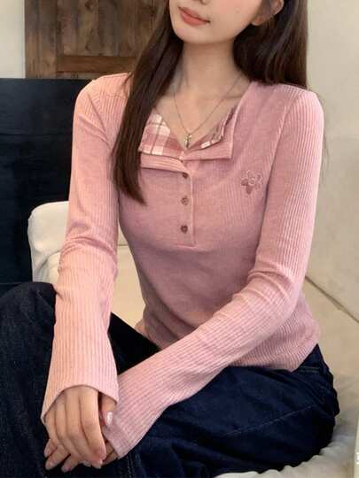 Women's Button Half Placket Floral Embroidery Ribbed Casual Beach Top