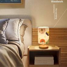 Bright Flowers Patterns Desk Lamp LED Bulb Included(Three Lighting Settings), Small Bedside Table Lamp - Classic Wood Base With Flaxen Fabric Shade, Lamps For Night Stands, Simple Nightstand Light For Bedroom, Office, Desk - Nhiều màu - Xem 7