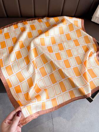 1 Pc Geometric Tartan Print Imitation Silk 68cm Spuare Scarf Women Hair Kerchief Handbag Hijab Bandana Suitable For Beach, Street, Daily, Vacation, Business, Fashionable Decoration Ribbon .