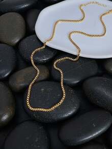 1 件 18K 镀金不锈钢方形设计简约链条项链，适合男士日常佩戴，可作为送给男朋友、父亲、丈夫、同学的礼物