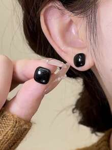 1 Pair Minimalist Geometric Square Pearl Stud Earrings For Women, Elegant Luxury Vibe, Versatile Daily Wear, Delicate Unique Earrings - Pearl - View 10