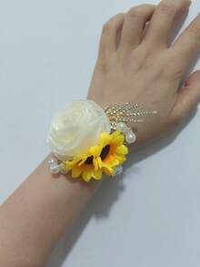 695 - Beige + Yellow