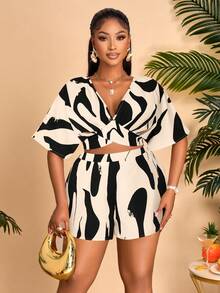 Blazique Plus Size Women Floral Print Short Sleeve V-Neck Top And Shorts 2 Pieces Vacation Set Elegant Summer - Beige - View 4