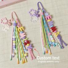 1 Peça Personalizada Charm de Bolsa com Borla Arco-íris, Acessório de Carteira Fofo, Chaveiro Personalizado com Nome, Pingente Colorido para Mochila, Charm de Bolsa Personalizado com Letra, Organizador de Viagem - Multicolorido - Visão 2