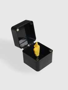 1个惊喜礼盒，弹出式恶搞礼盒，成人版，新颖有趣的造型摆件，圣诞恶作剧礼物，礼盒，珠宝，订婚戒指盒，印有手印，双重恶作剧，惊喜，趣味，玩笑，搞笑礼物，增添气氛。这款迷人独特的礼盒可作为生日、派对或休闲聚会礼物送给您的母亲、父亲、妻子、女友、男友、丈夫或朋友。 - 彩色 - 查看 8