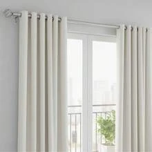 Casaisla Home Collection Cortinero de Metal Extensible (80 a 360 cm) Soporta 22 Kilogramos, Diámetro Exterior 25 mm, Elegante, Práctico y Ajustable, Para Ventanas Chicas, Medianas y Grandes - Plateado - Ver 3