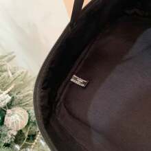 CHANEL 二合一化妆包，黑色布艺化妆包，带镜子盖和收纳隔层，拉链封口 - 黑色 - 查看 6