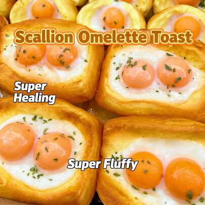 1 st. långsamt återhämtande salladslök stekt ägg toast squishy - fluffig stressavlastande fidgetleksak för vuxna, julklappspresent till fest