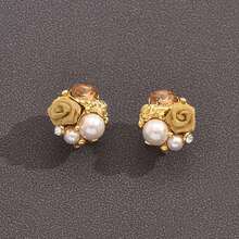 Pendientes de cristal de rosa elegantes vintage, pendientes de perlas de flor retro románticos franceses, conjunto de dos piezas de collar - collar de oro - Ver 7
