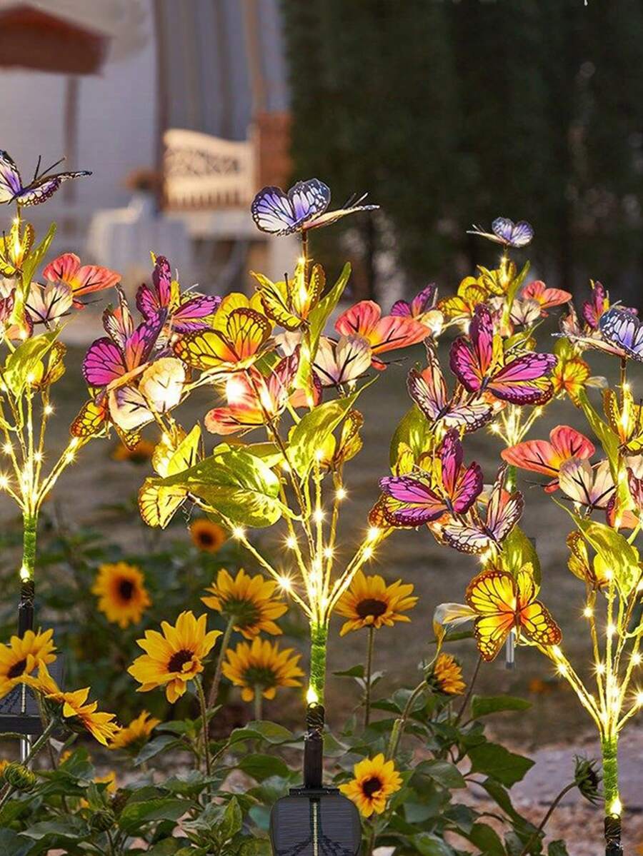 1个太阳能蝴蝶灯，是花园、庭院或小径的理想装饰，非常适合圣诞节、万圣节和各种庆祝活动。