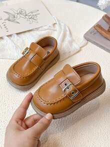 1双婴儿平底休闲日常百搭女童皮鞋，魔术贴搭扣 - 棕色 - 查看 1