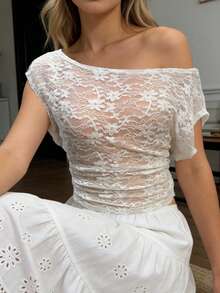 Bluză elegantă pentru femei, casual, versatilă, cu umeri asimetrici, din dantelă florală, material confortabil, potrivită pentru serviciu, vacanță, sărbători, petreceri, festivaluri (Ziua Îndrăgostiților, Halloween, Crăciun, Anul Nou Chinezesc), ieșiri, întâlniri și purtare zilnică, potrivită pentru primăvară, vară, toamnă, iarnă. - alb - Vizualizare 3