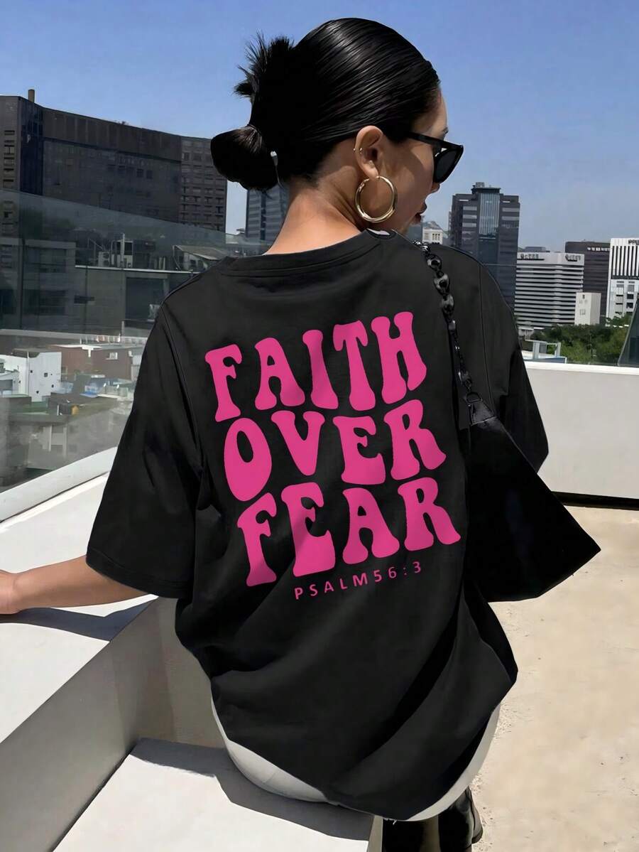 Women's Casual Vacation Round Neck Short Sleeve T-Shirt, Printed With Slogan, Suitable For Vacation Wear. Graphic T-Shirt, Available In White, Black, Pink, Suitable For Vacation Wear. - Black - View 1