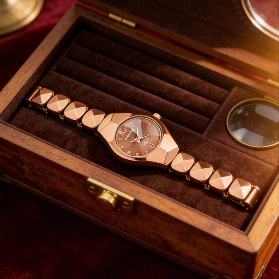 1件女士手表，精致时尚表盘石英表，优雅奢华时尚手镯表珠宝扣，适合日常佩戴，周年纪念礼物，生日礼物，万圣节礼物等。 - 咖啡棕 - 查看 1